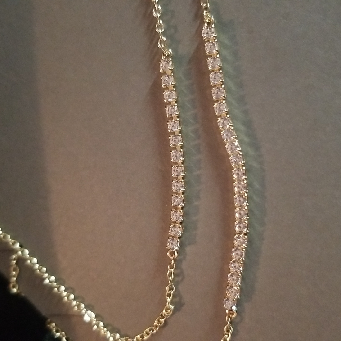 Nordstrom Rack Cubic Zirconia Necklace 12$